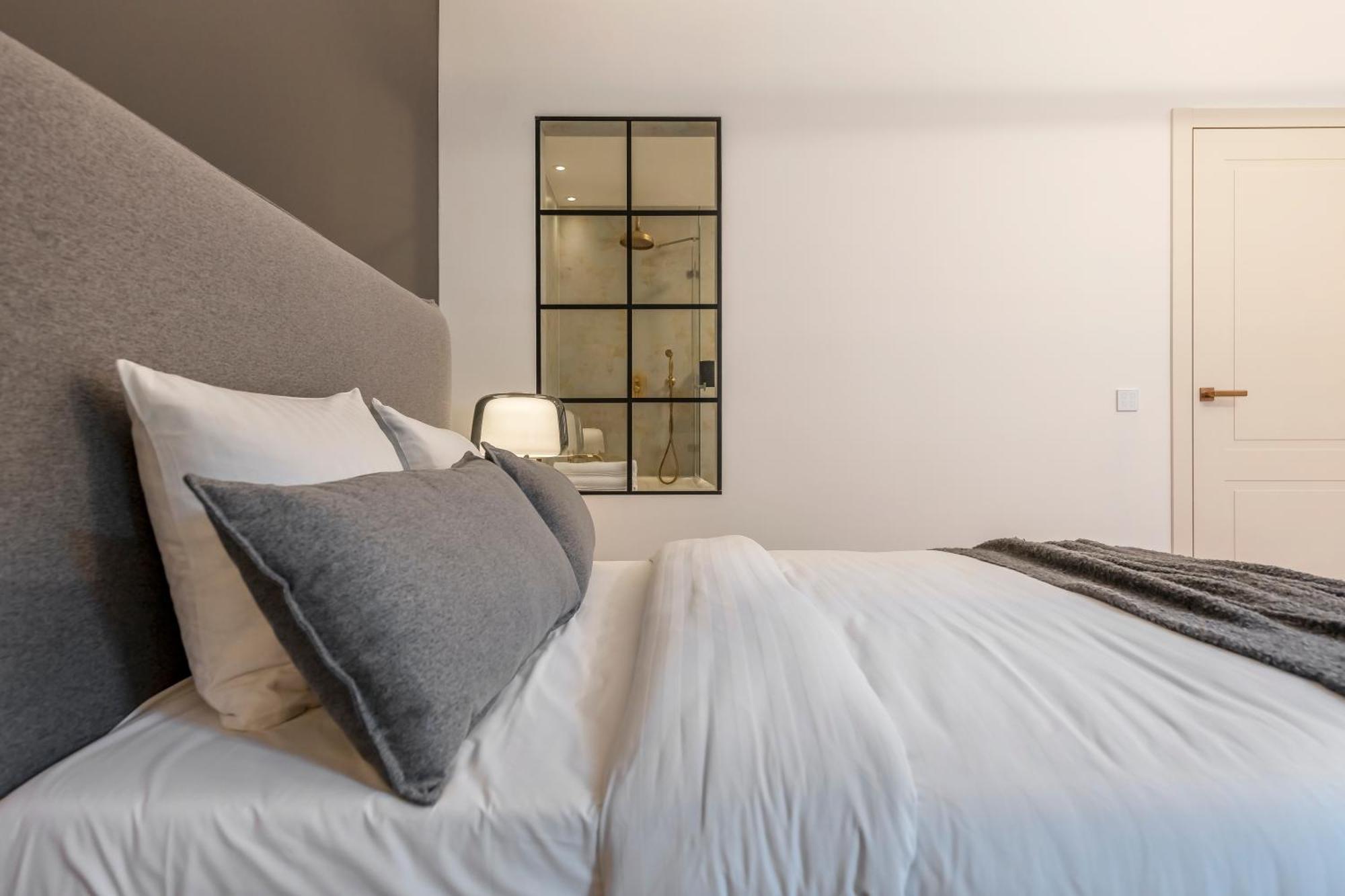 Artsy Exclusive Old Town Residence Gallery Walk ヴィリニュス 部屋 写真